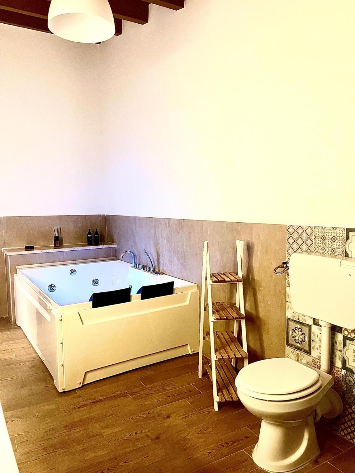 Ballaro Suite Apartment Палермо Екстер'єр фото